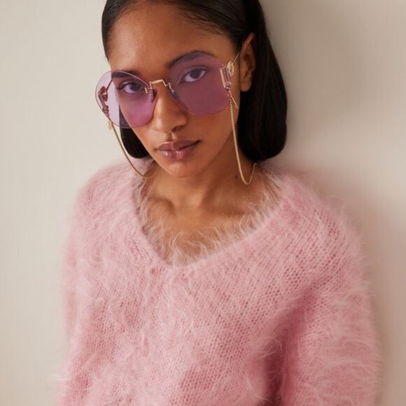 🕶️ New Gucci GG1203S 001 Sunglasses - Gold With Detachable Gold Chain Frame - Picture 4 of 12